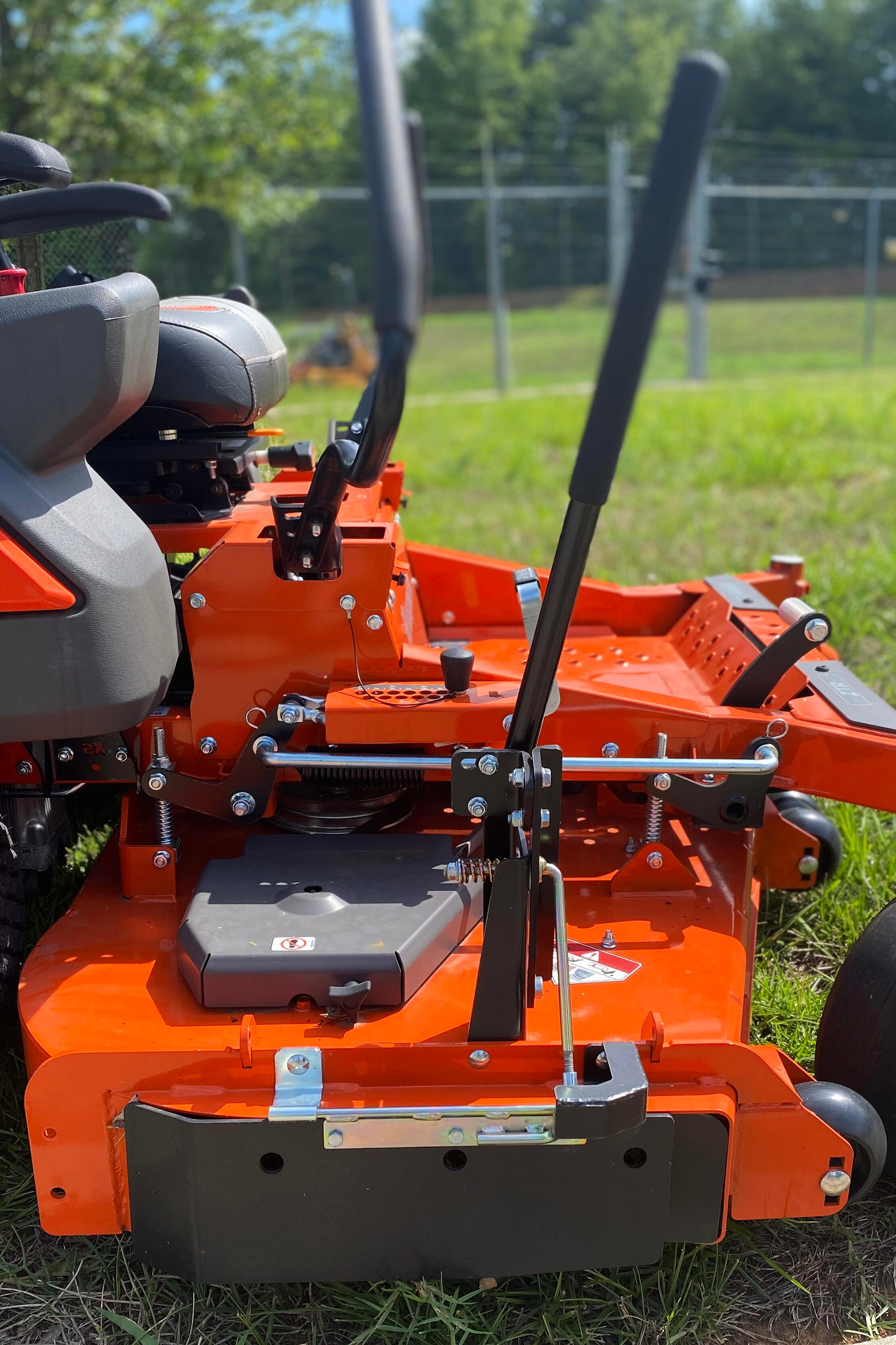 Husqvarna Brukerstyrt ejektorrør