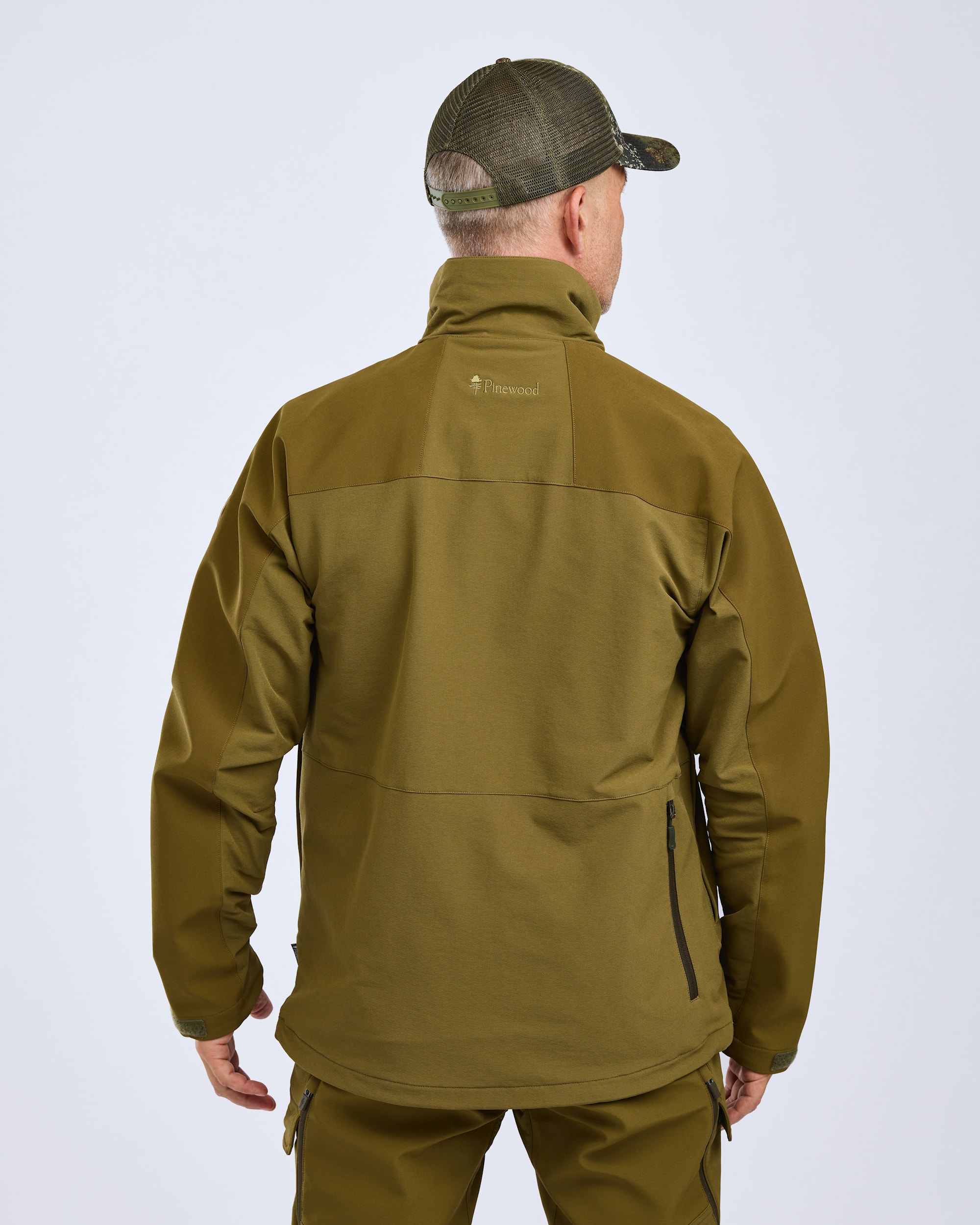 5825-770-66_Pinewood (15019).jpg