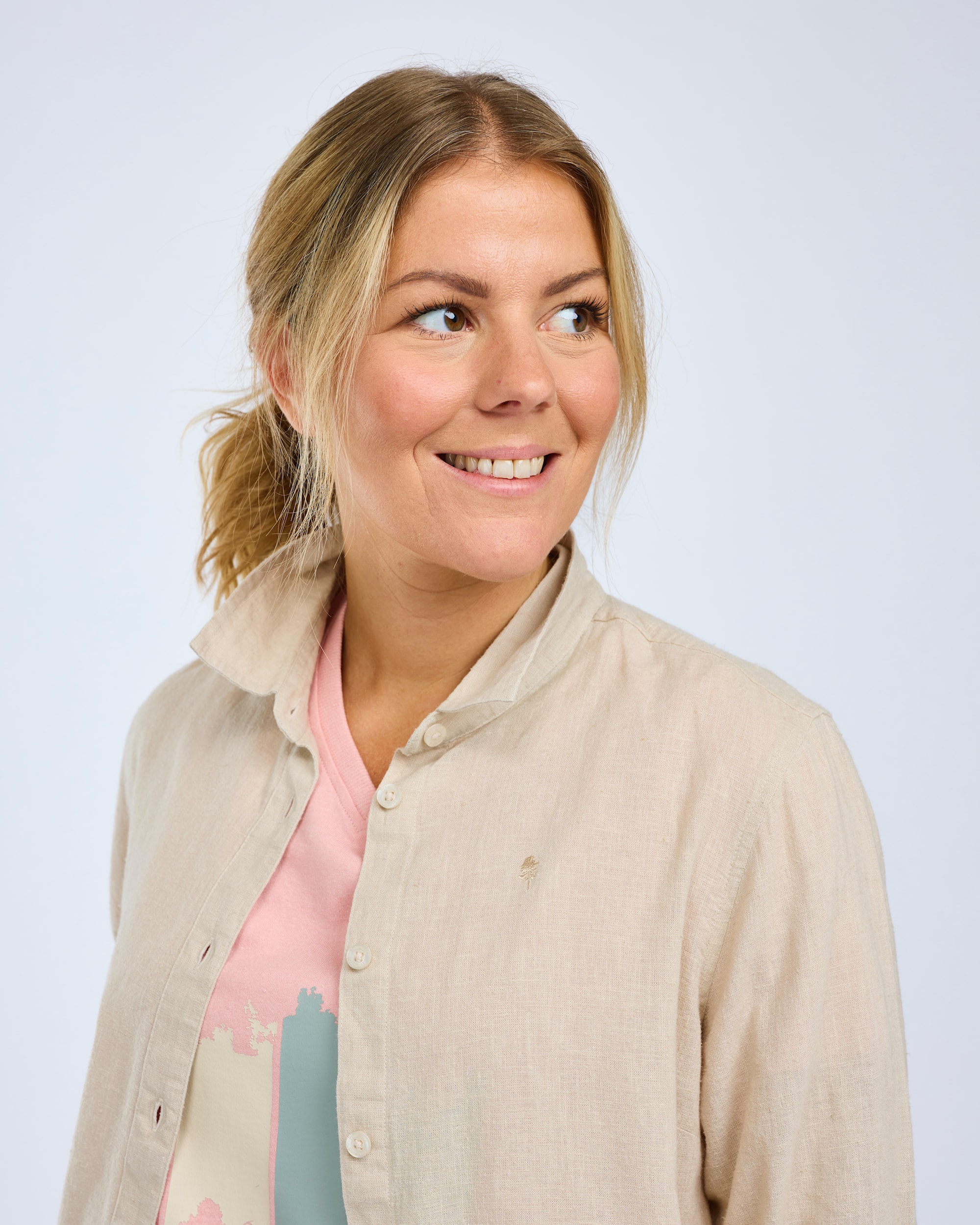 3372-616-20_Pinewood (14734).jpg