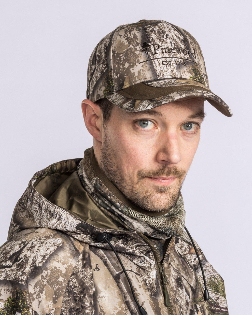 1178-993-60_Pinewood_ac00ccb3-9a53-48ad-b152-f203e