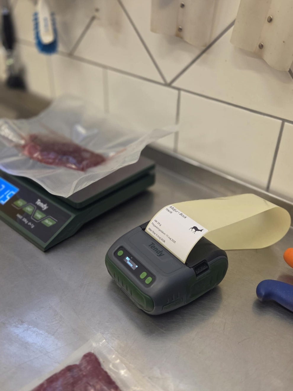 att.gObwYFCEXfWmrZPbybp7I3AhxRfCAYhcRtcb0PFhzHU[1]