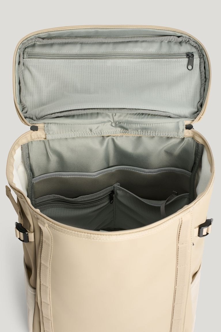 460_d7d0c4dee6_boxpack-water-proof-bag-men-women-p