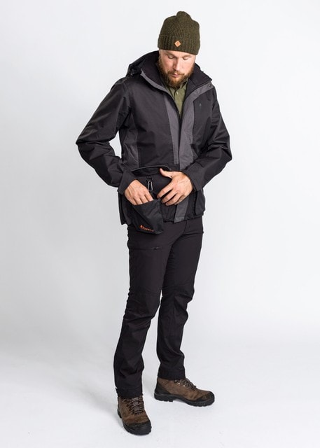 5183-407-60_Pinewood-Jacket-Dog-Sports-2-0_Black-D