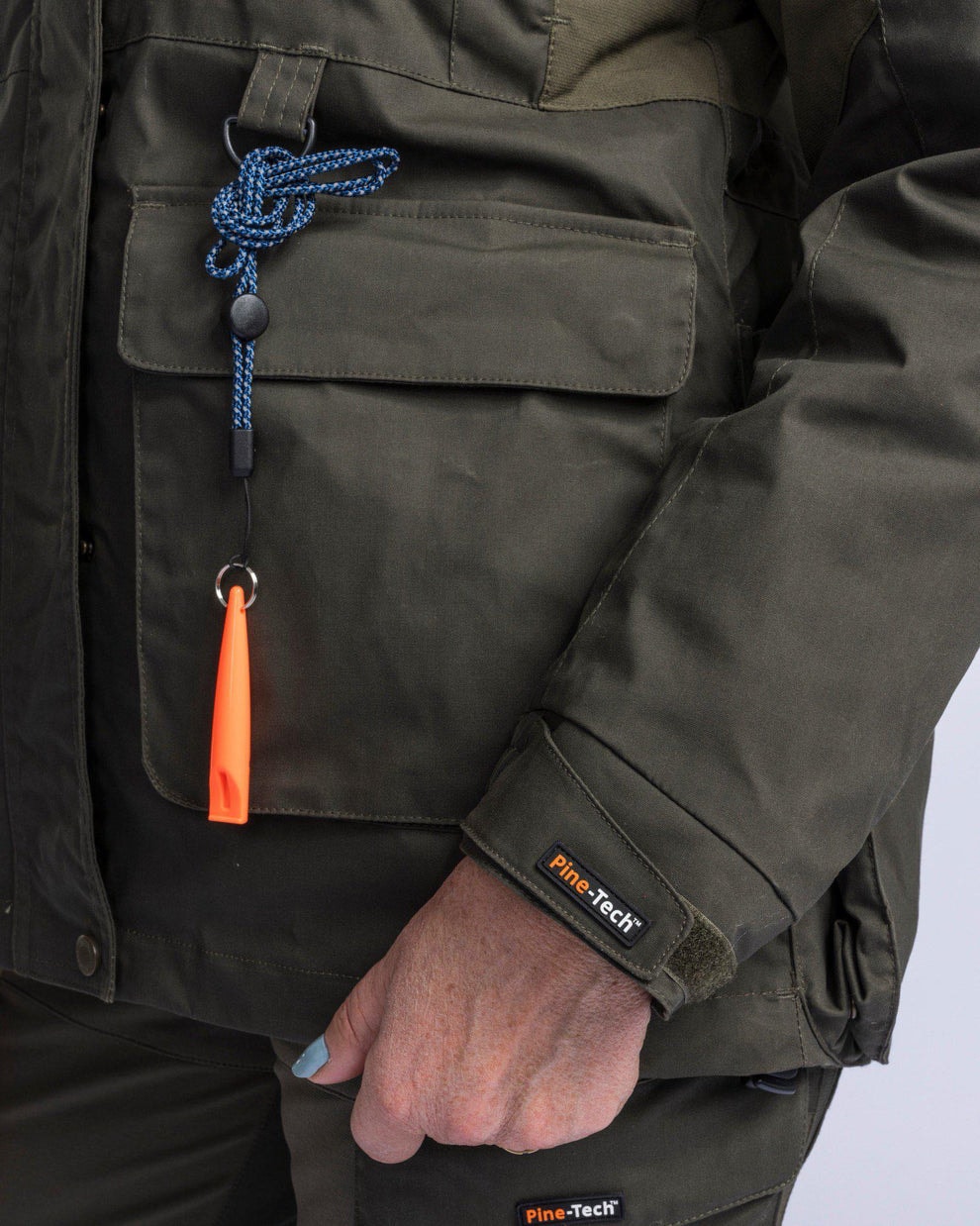 3480-135-21_Pinewood_726b1a08-6df4-4aa1-ab84-ed49c