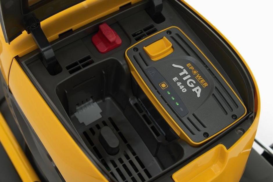 999b8a676bd7d7a48f79705a6fab51e77e65d_MULTICLIP547