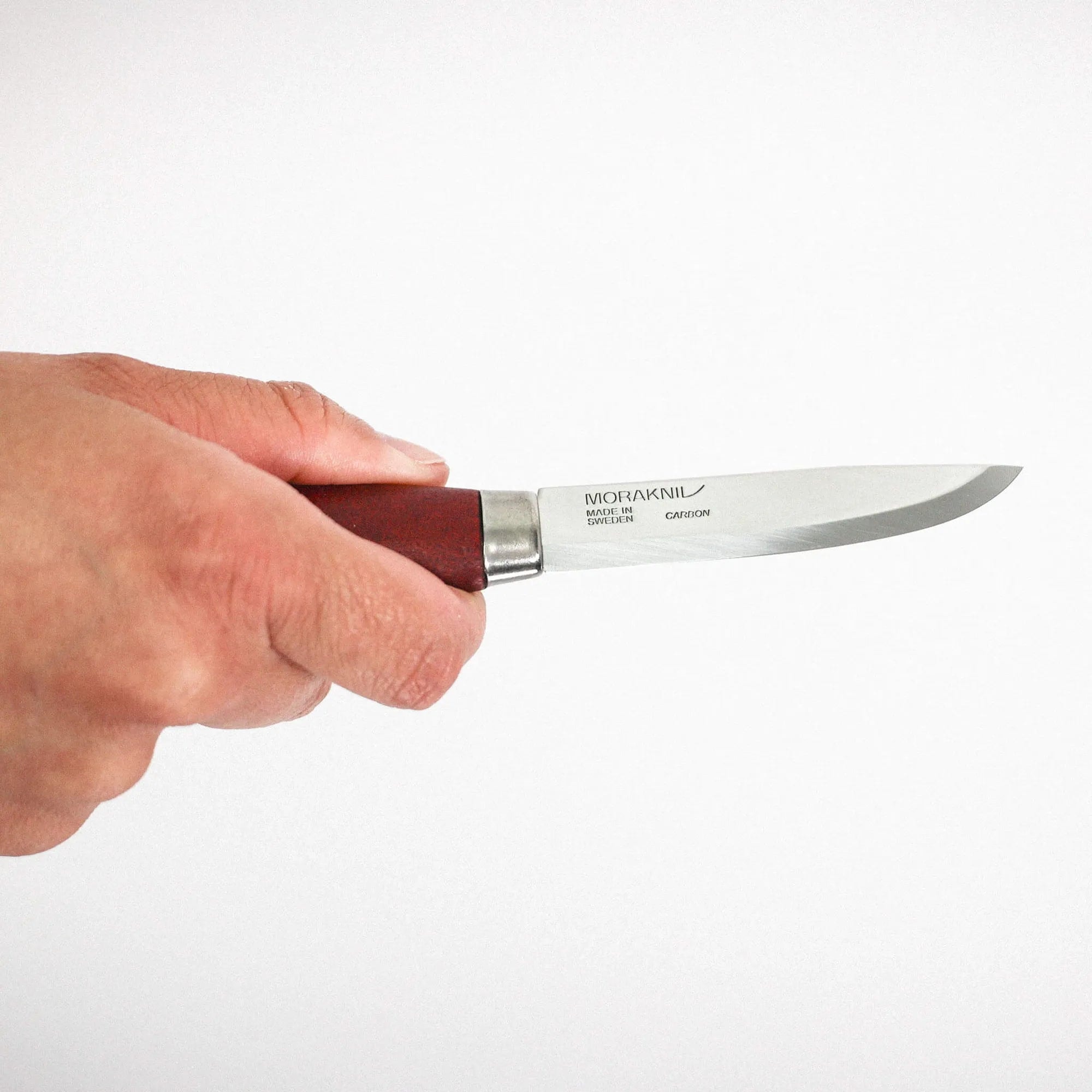 Classic_1_Knife_Hand_632f10a0-0eaa-435f-811b-c8f82
