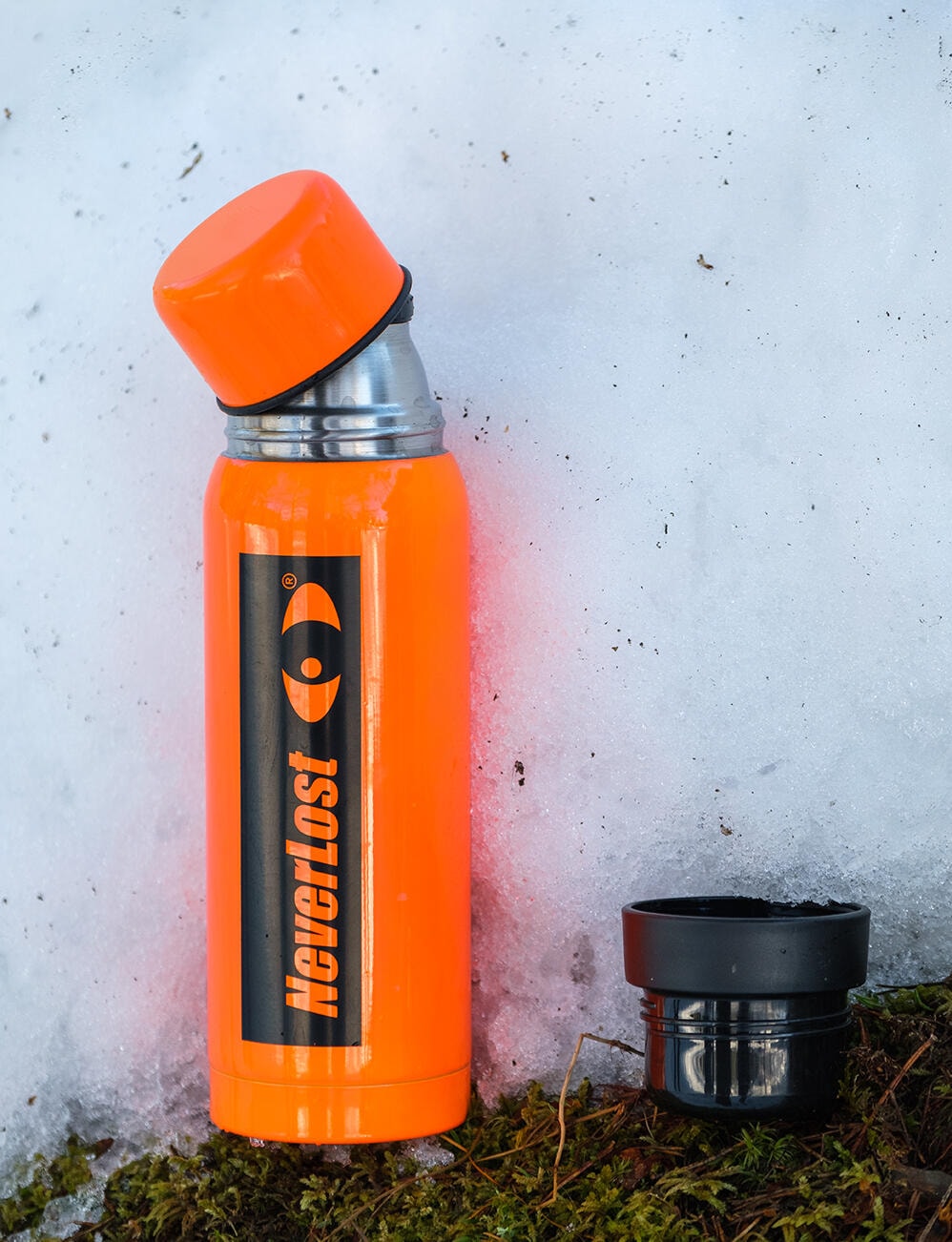 WEB_Image_NeverLost_Thermos_0_5l_Steel_thermos_in_