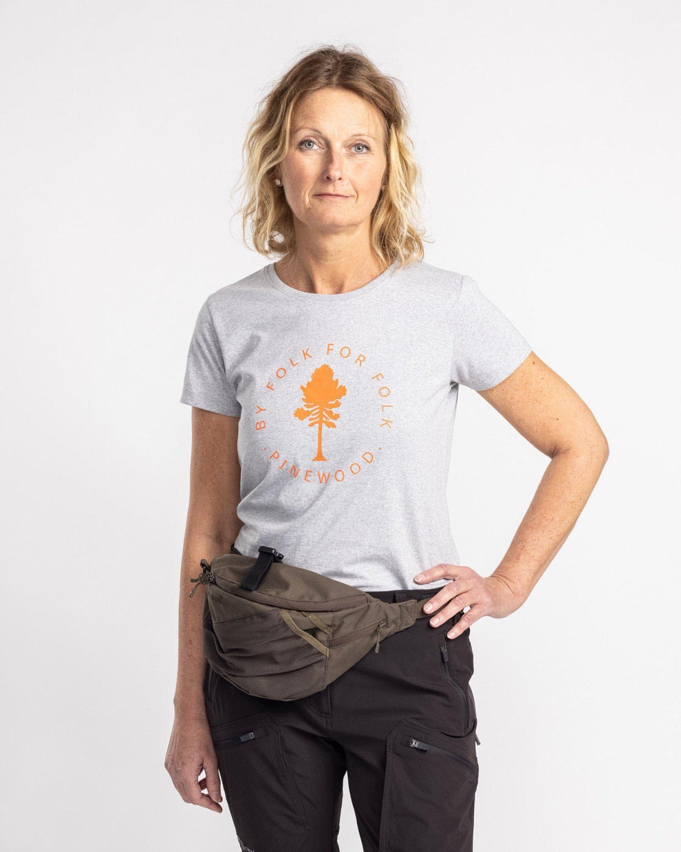 1915-128-60_Pinewood_b98dbcd4-de07-4258-b8ed-5ce36