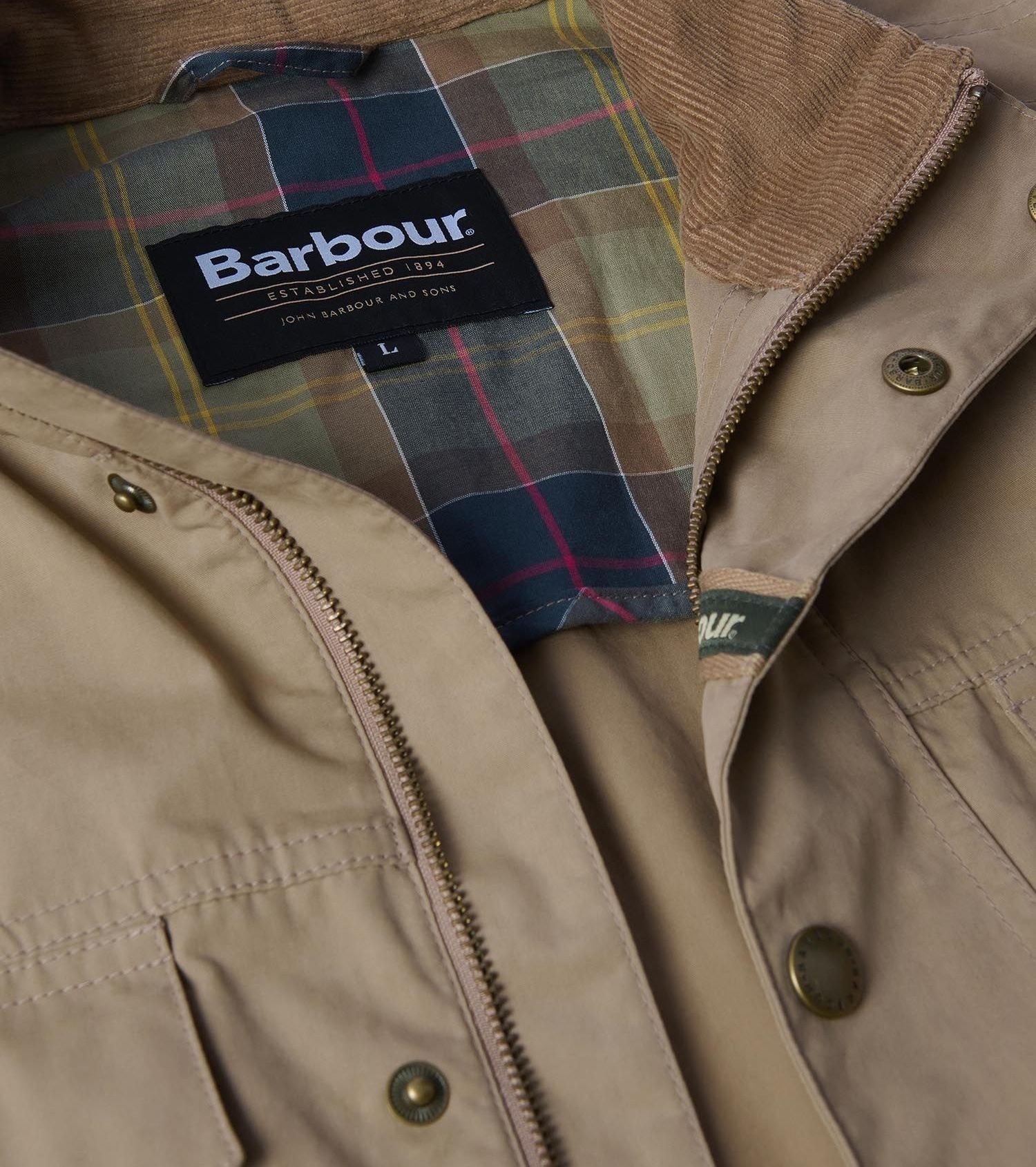 barbour-jacket-sanderling-beige--detail--86212-6[1