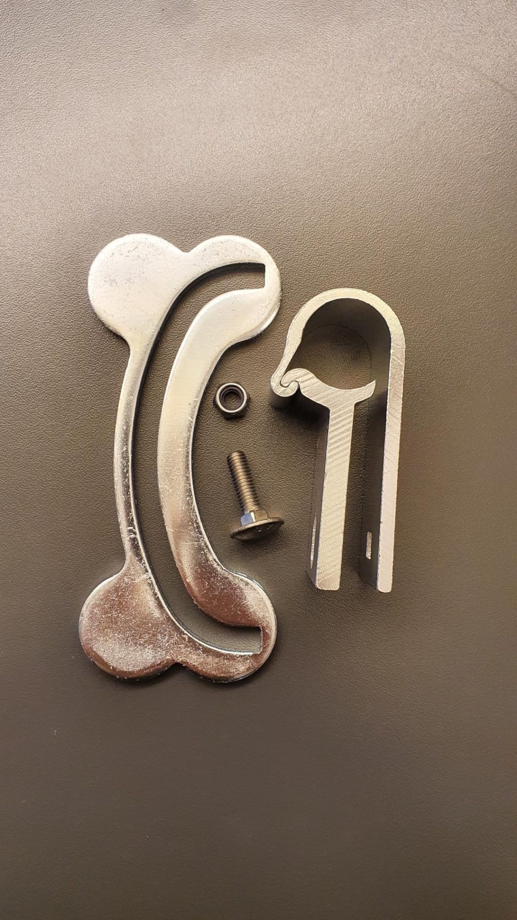 "Hundben" inkl fäste & skruv 1-pack