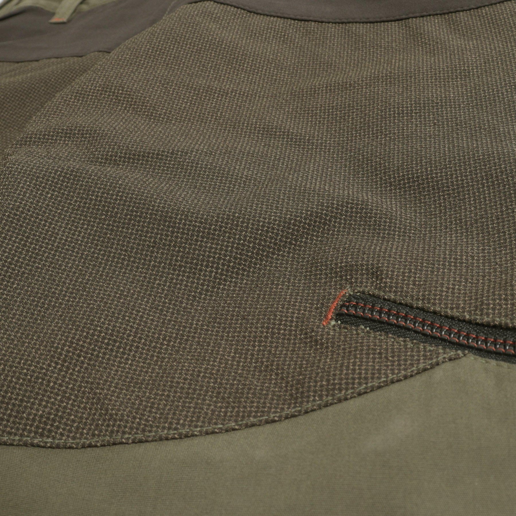 100328407_detail_3_jpg_c2ce7bae-4208-4d43-b713-b40