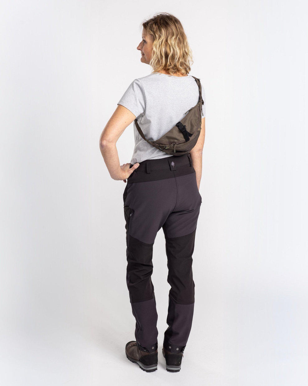 1915-128-66_Pinewood_09f8ea7a-6adc-4256-b413-a180f