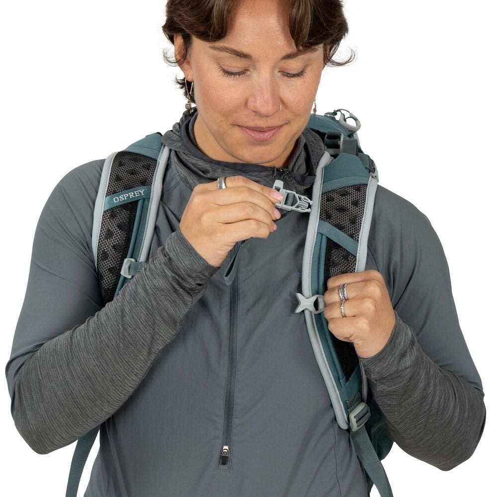 hikelite26_s26_detail5_cascadeblue_10007544_100075