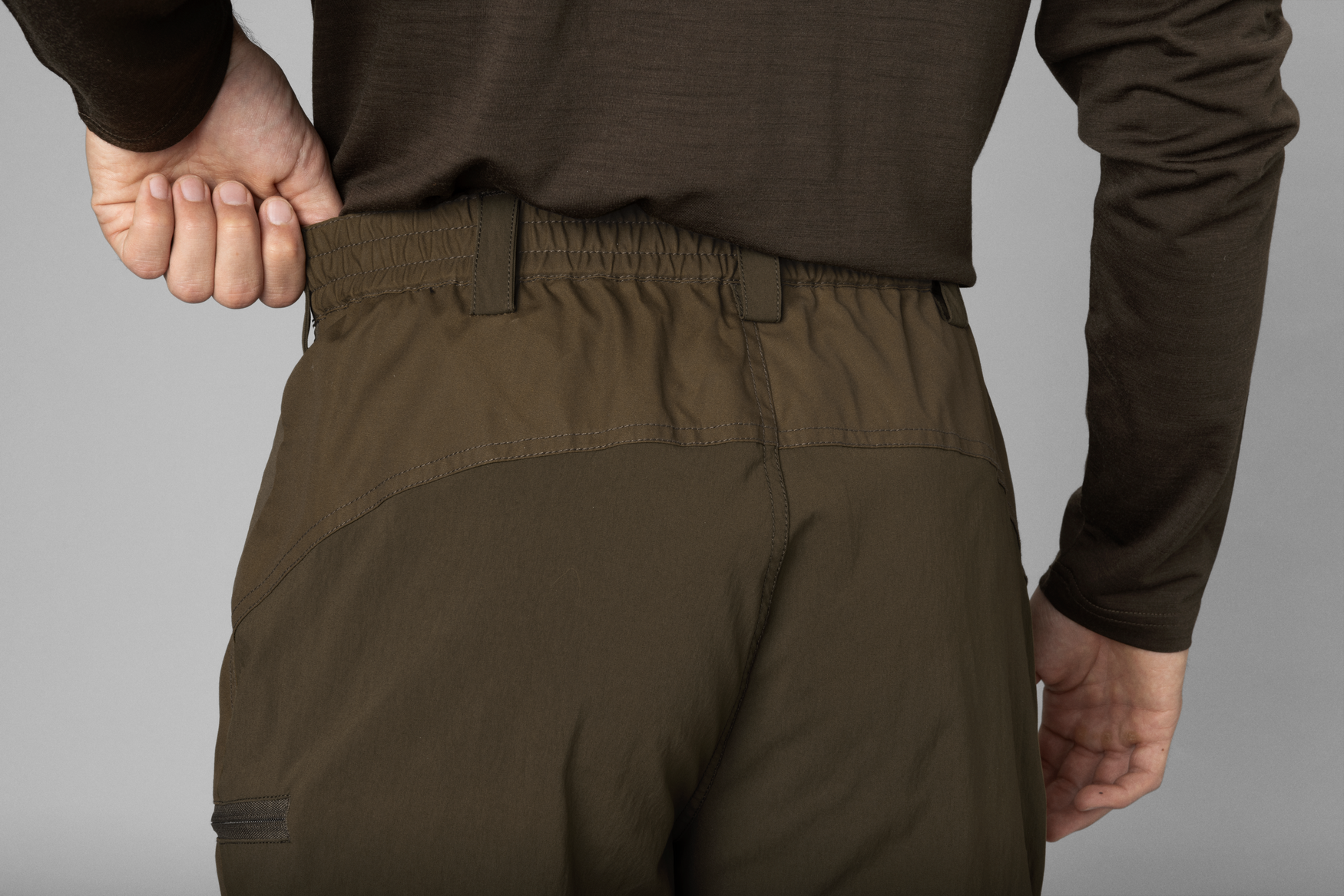 Härkila Fjell Byxor Light Willow Green 3.jpg