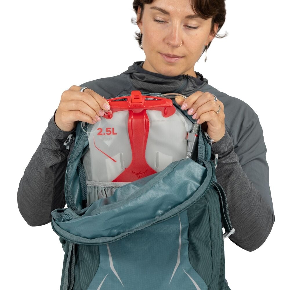 hikelite26_s26_detail3_cascadeblue_10007544_100075