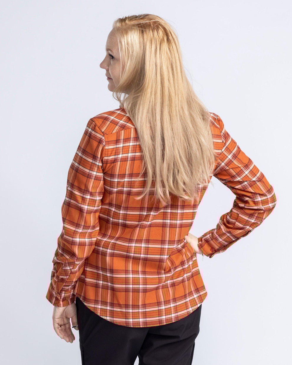 3225-501-66_Pinewood_533befb8-d442-4ea2-9a4b-0267e