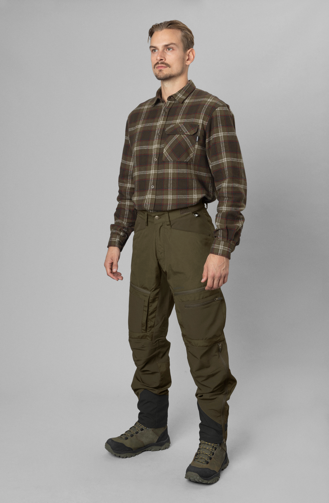 Glen Flanellskjorta Pine green check 2.jpg