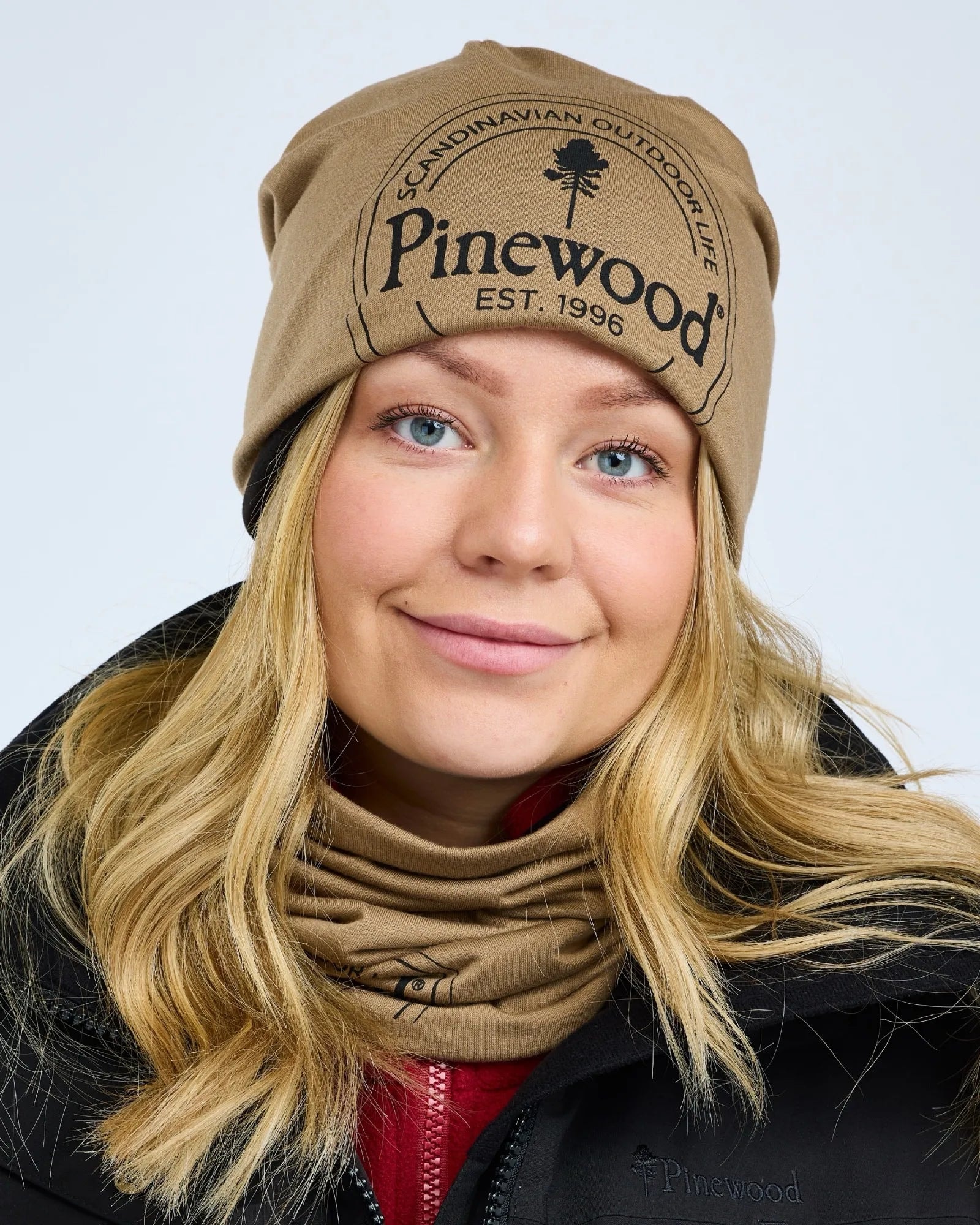 1186-277-60_Pinewood[1].webp