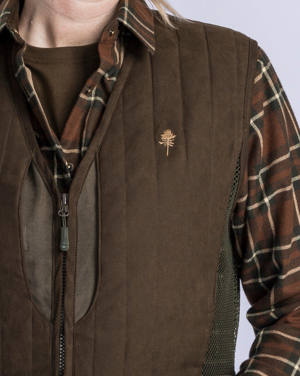 3824-241-20_Pinewood_fcc8d357-90f7-4539-b7ad-d8a27