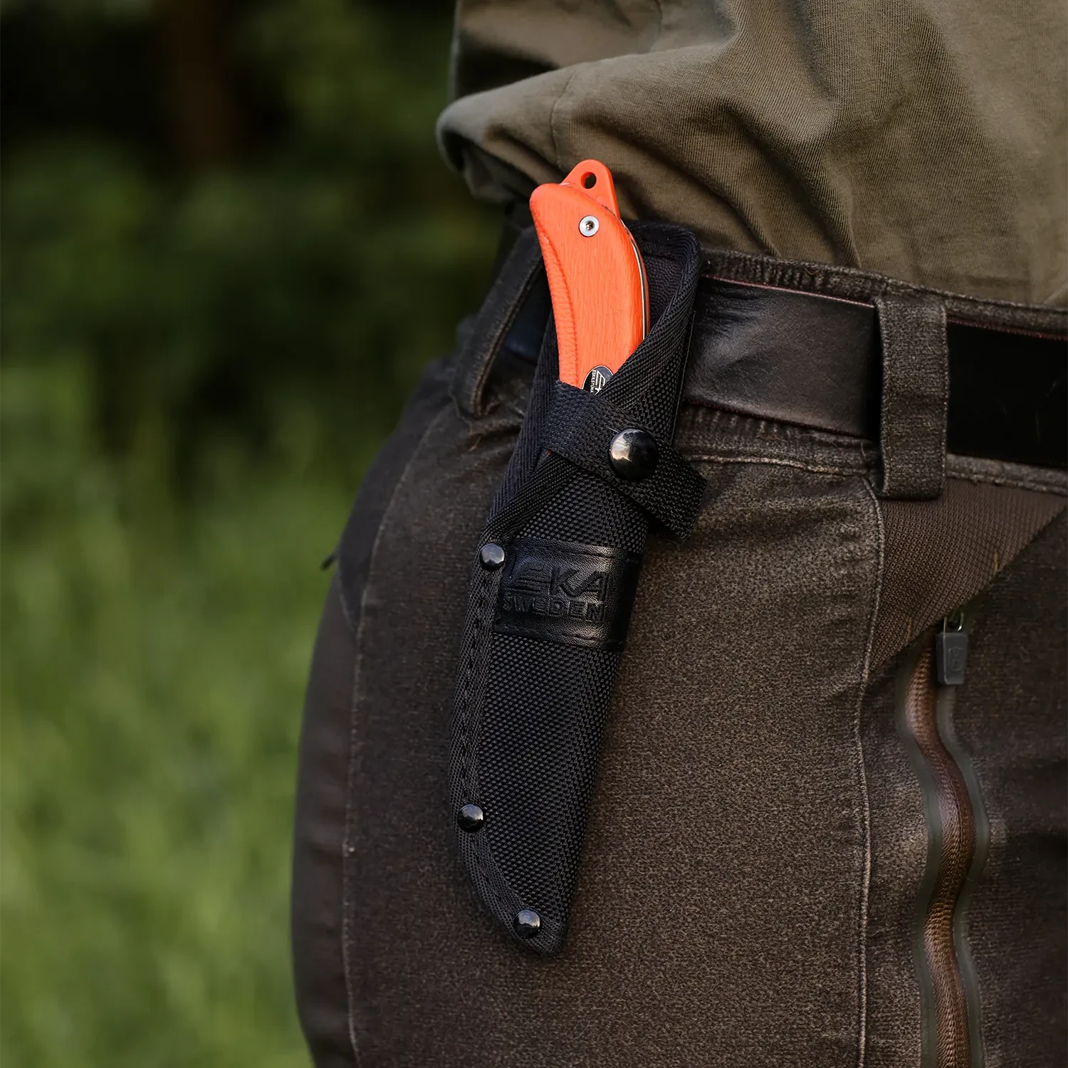 g3-orange-cordura-action-3_grande[1].webp
