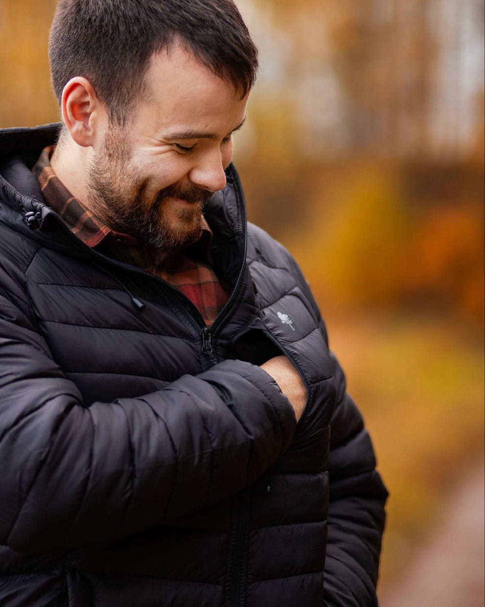 5252-400-40_Abisko-Insulation-Jacket_M_Pinewood.jp