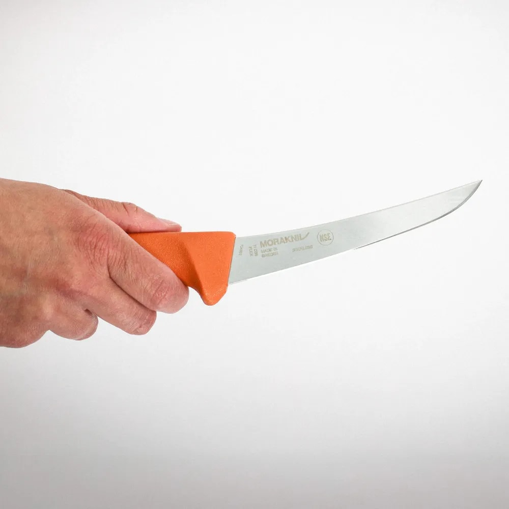 Hunting_Curved_Boning_Knife_Hand[1].jpg