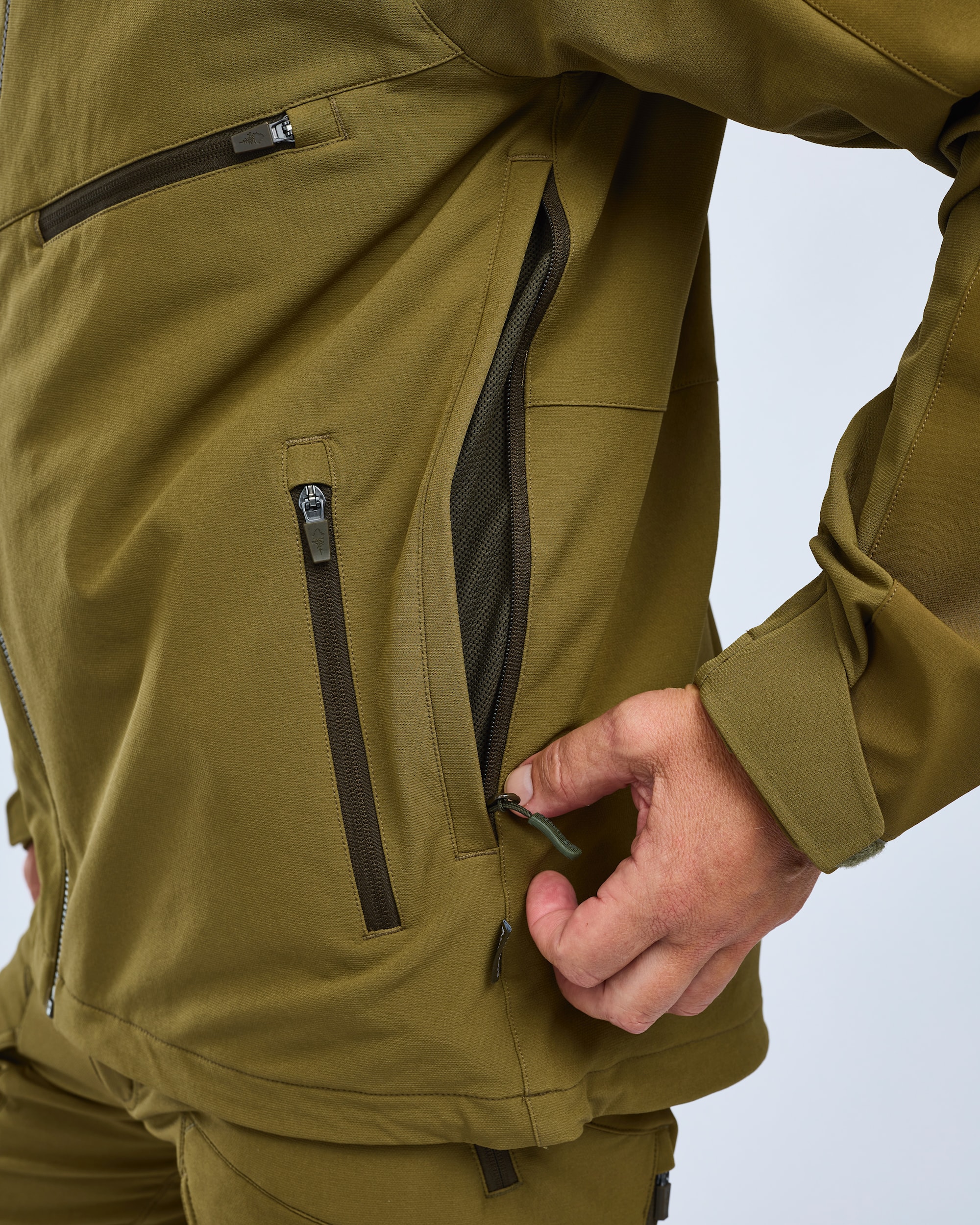 5825-770-21_Pinewood (15016).jpg