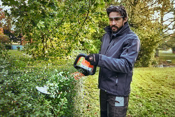 55910_HSA100-EU-Campaign_HQ_P_2022-02_0010_EU - us