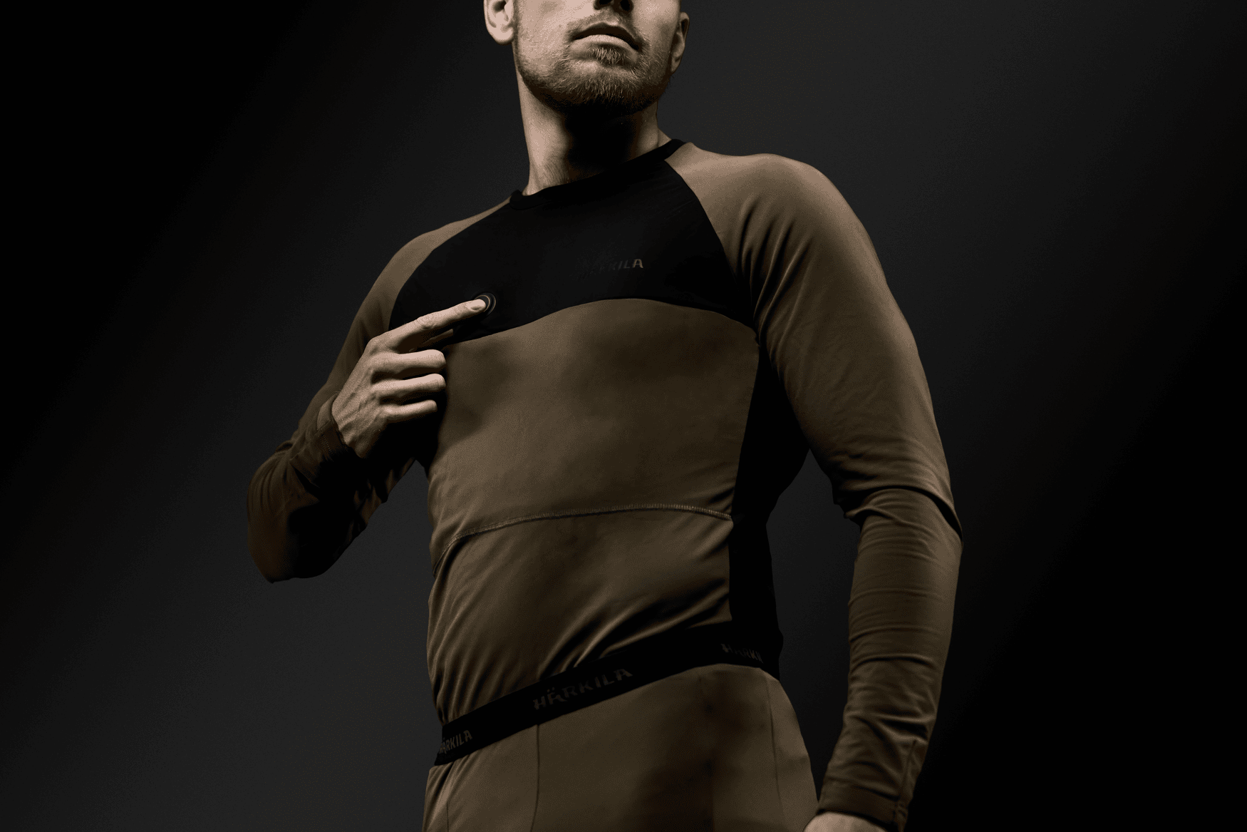 200103025_m01.png