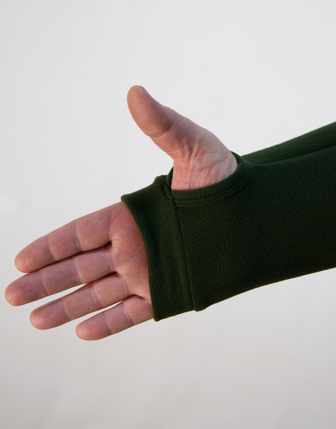 Microshirt-Olive-Thumbhole---BSDV_66f68cab-e0e3-44