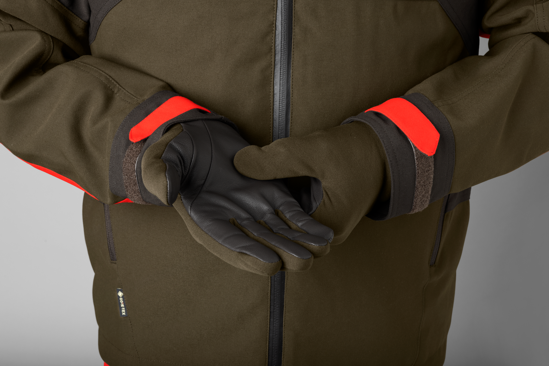 1901111-63_d01.jpg?w=450