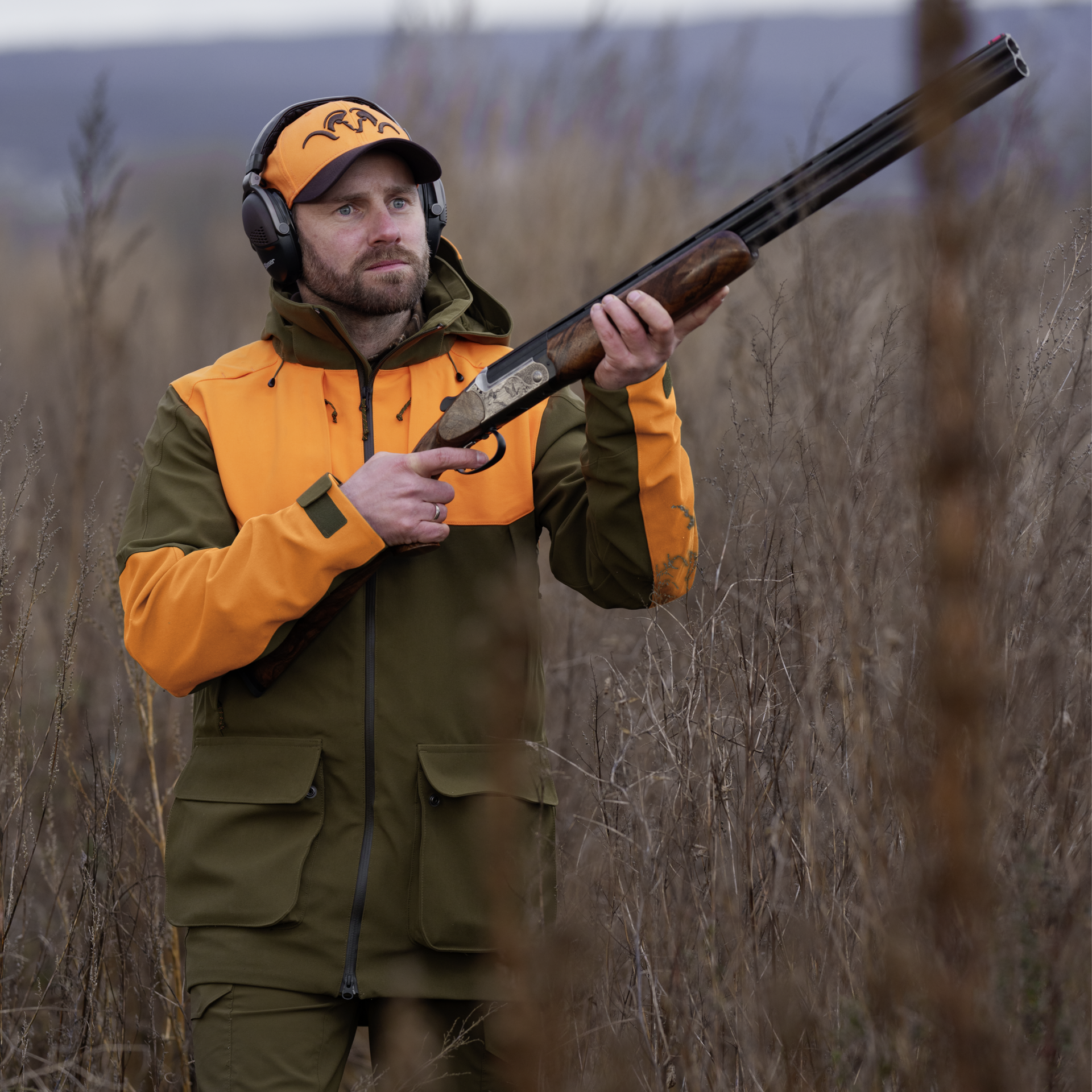 122036-152-548-Blaser-Field-Forest-Herren-Striker-