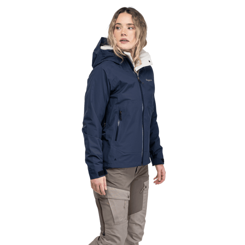 3875-557-essentials (7).png