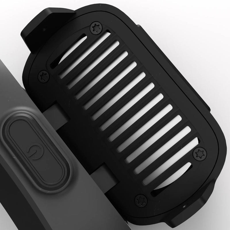 Seek_600_Midnight_38717_cooler_0eb9afec-4f93-48cd-