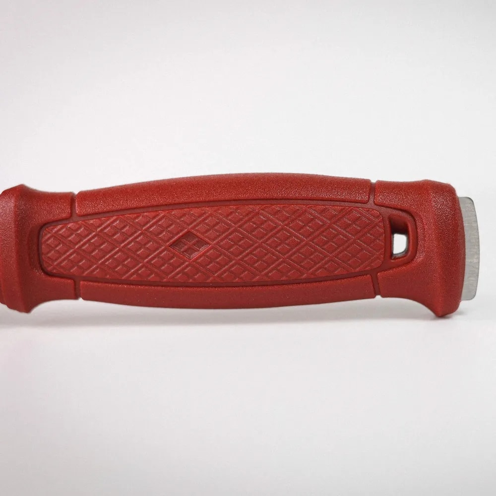 Garberg_S_DalaRed_Handle_Closeup[1].jpg