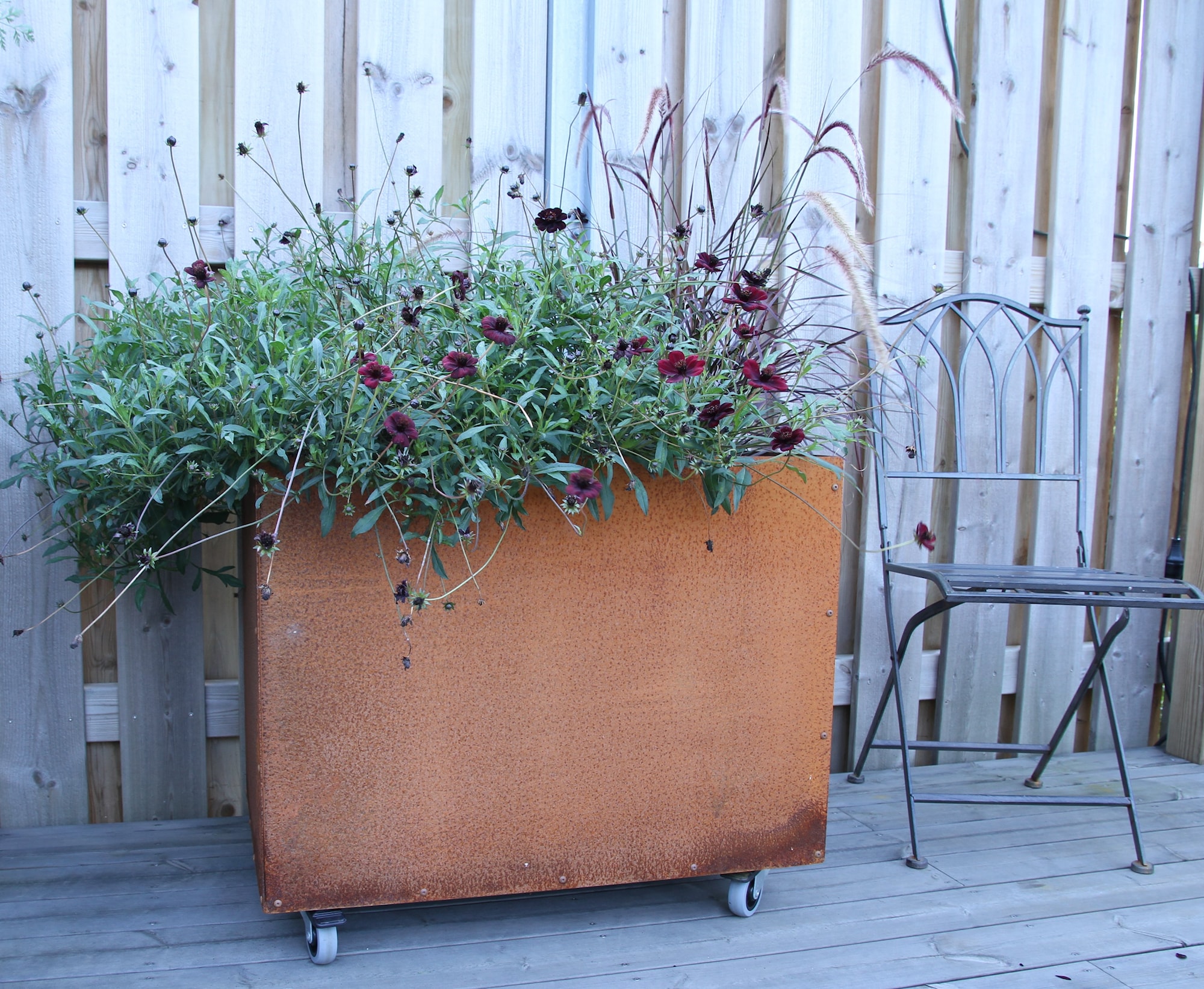 Flexigarden Ytterkruka Corten L-kruka med botten 45x75x55 cm