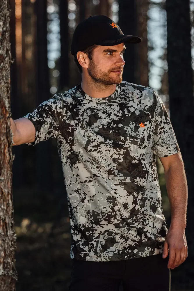 417_5c767d2c0a-t-shirt-reed-full.webp