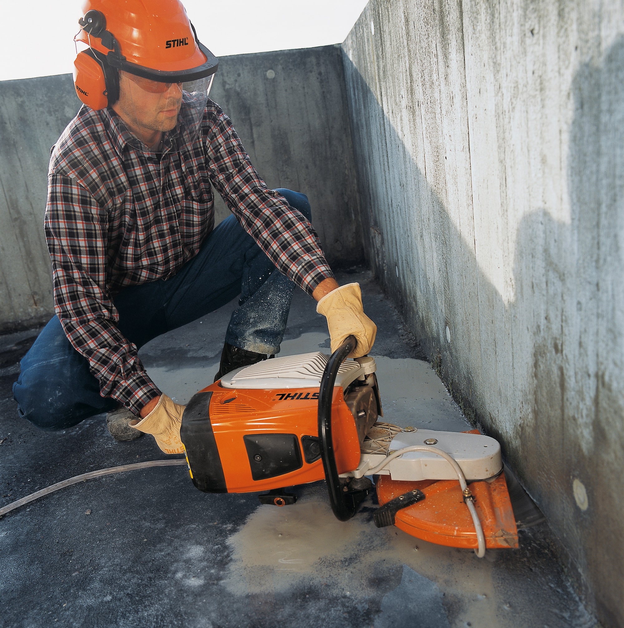 TS700_ACTION_XX (1).jpg