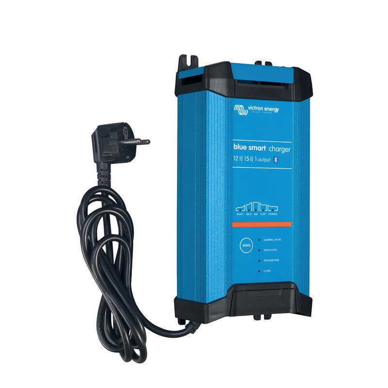 Victron Energy Laddare Blue Smart 12V/15A IP22 3 utgångar med Bluetooth