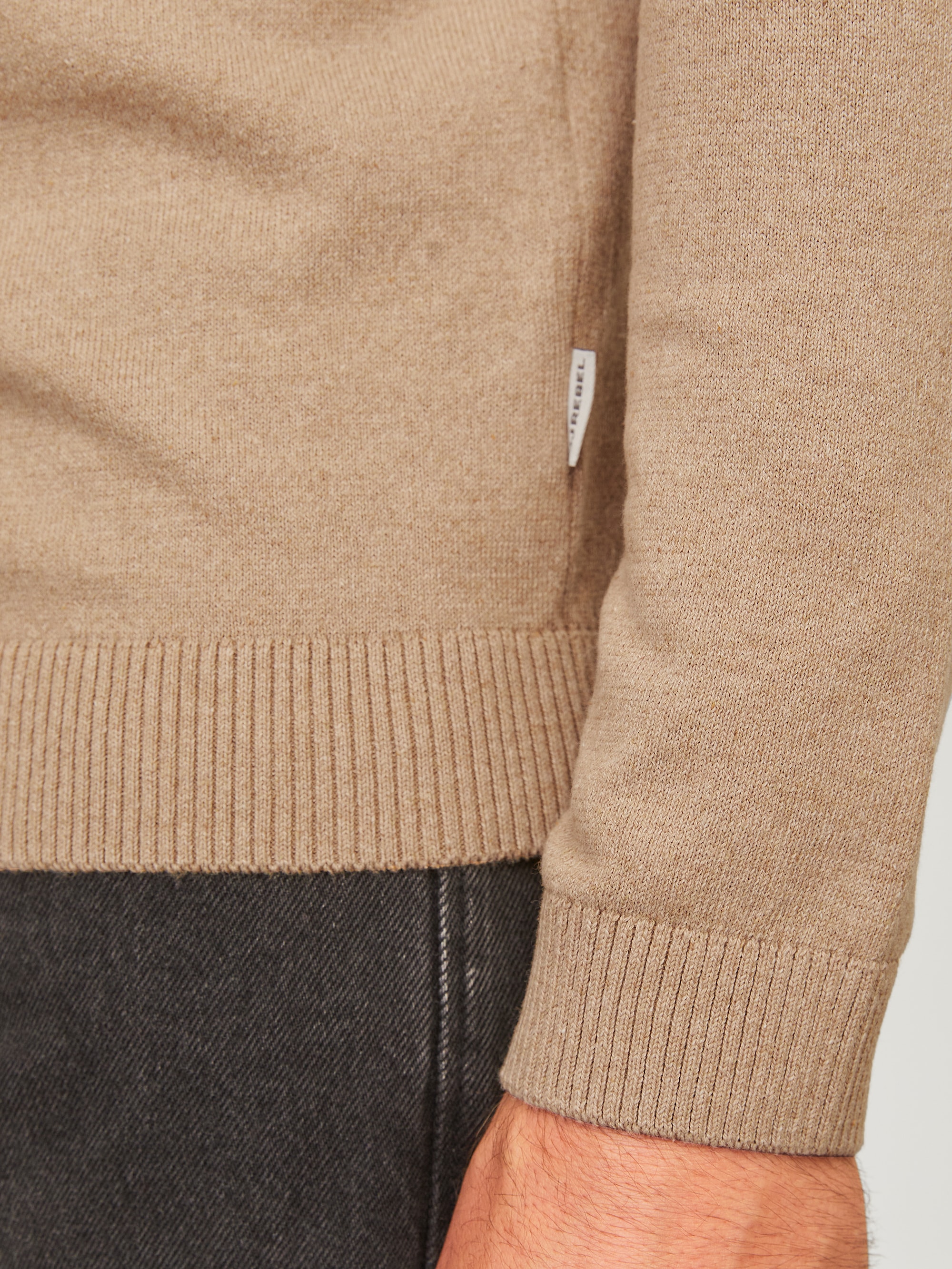 JACK&JONES_Autumnwinter_4584302_12263734_2.jpg