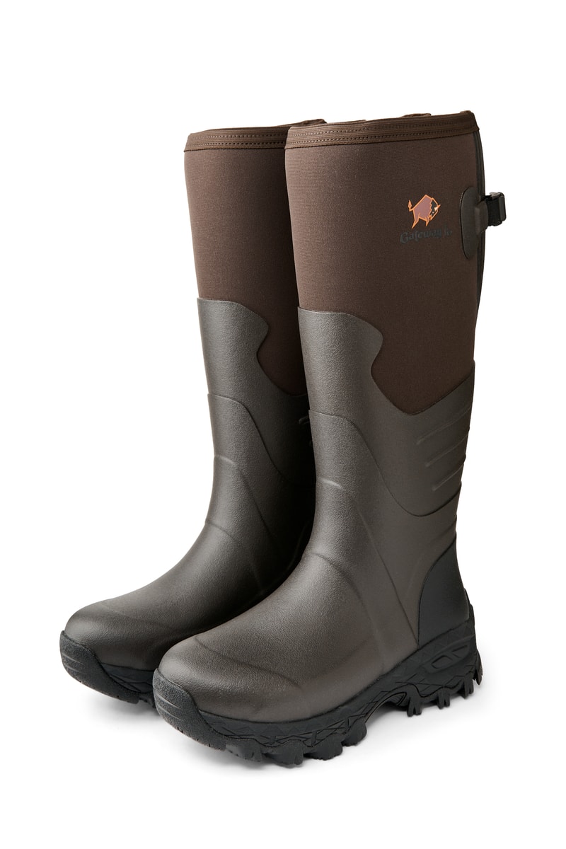 Woodwalker lady wide 2.jpg