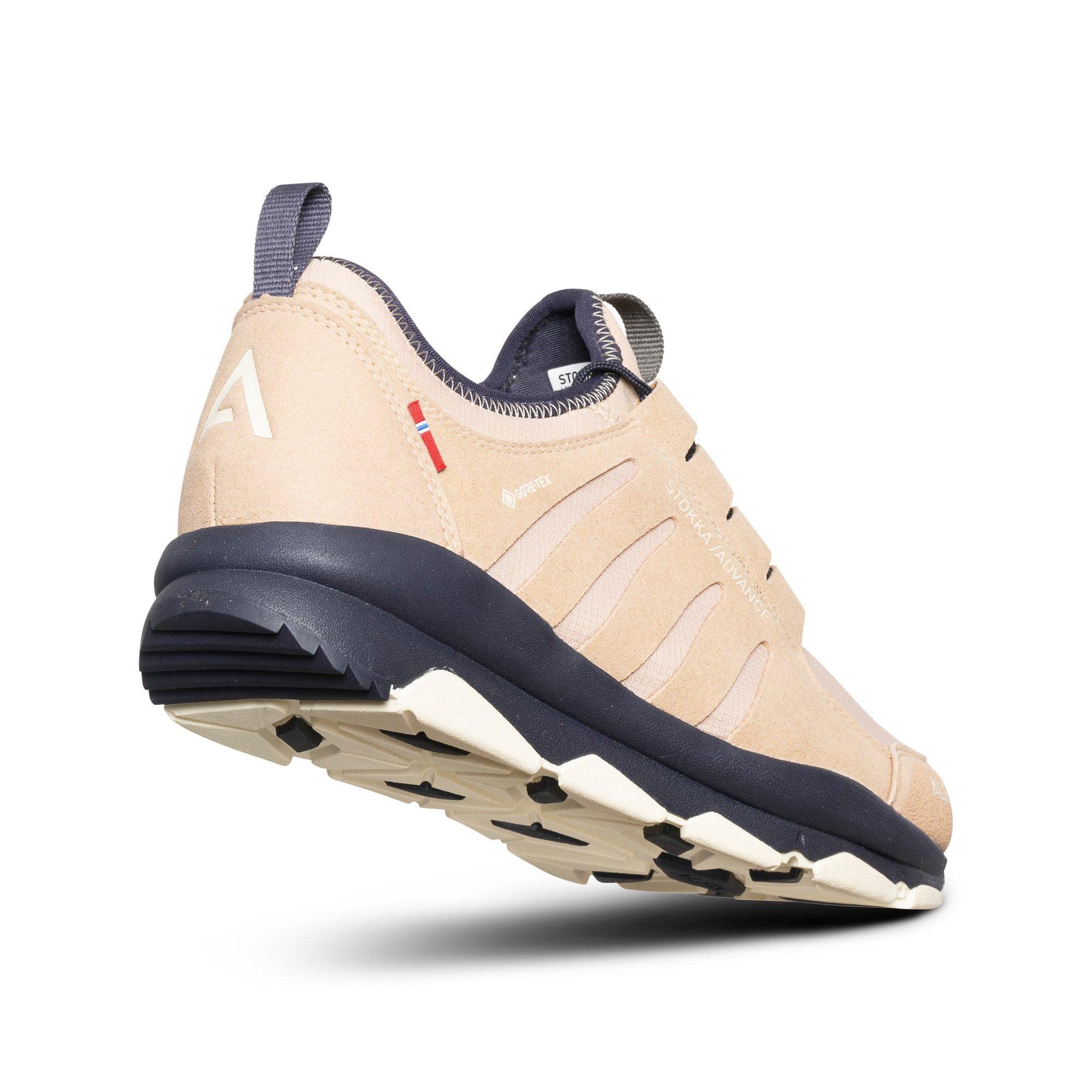 690910291-stokka_advance_gtx_w-sand-back_7aeefb59-