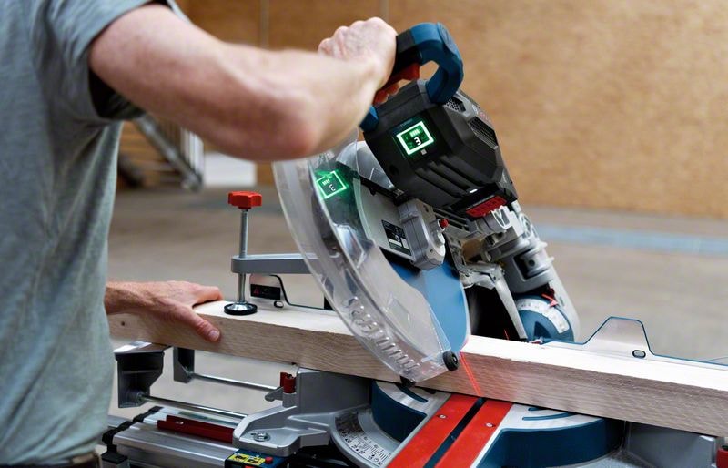 GCM_18V-305_GDC_application_MOTIV-8_04 (2).jpg