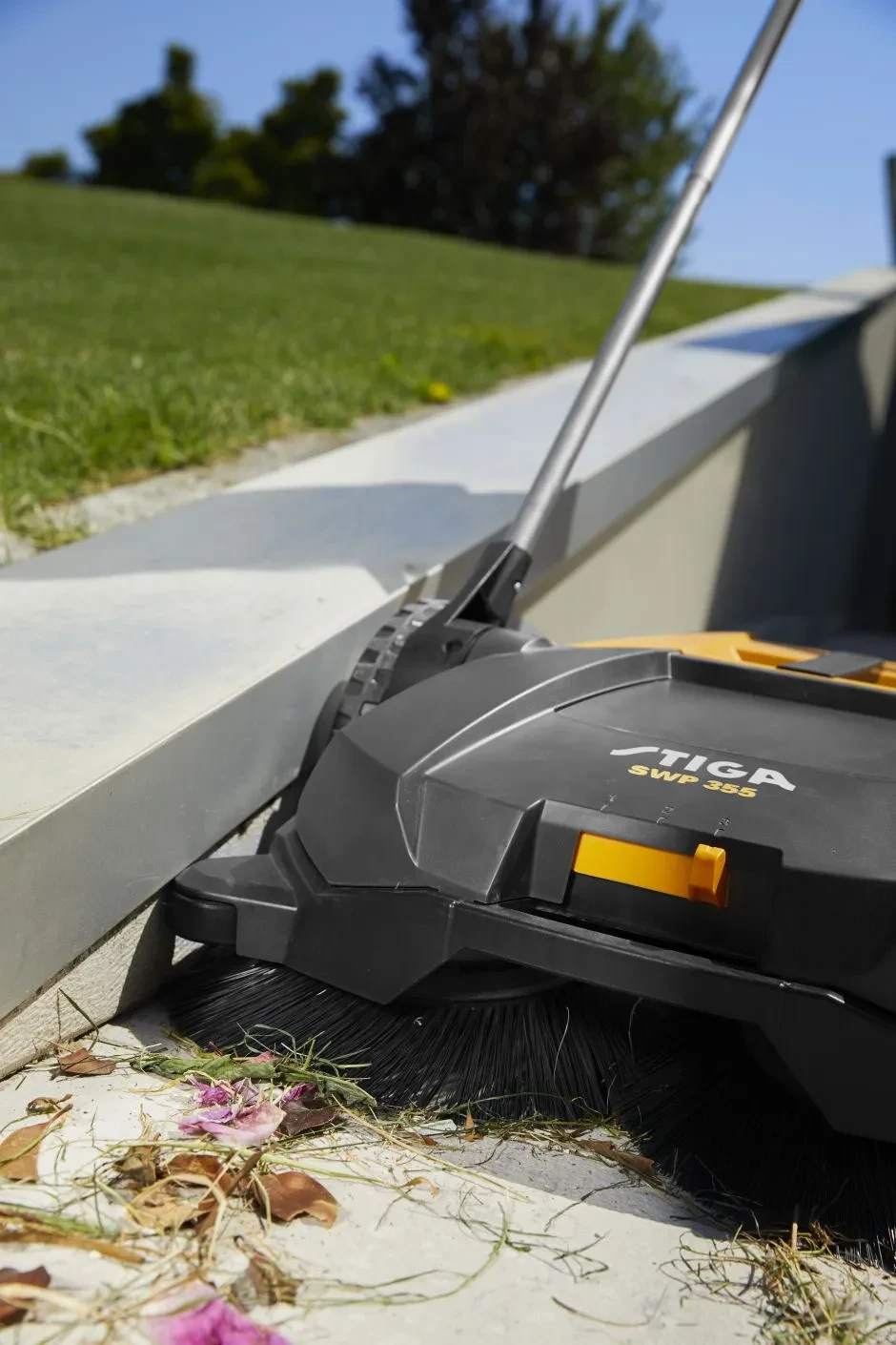 3f5db32e037d769e5492fca085152a4335371d5f_SWP355_2W