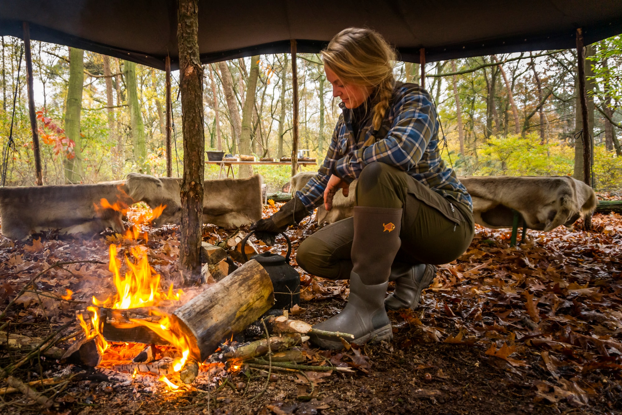 Women-and-fire-Woodwalker-lady[1].jpg