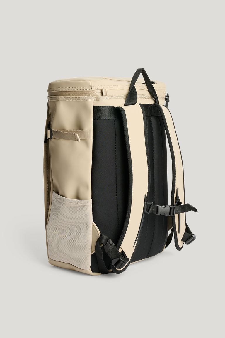 460_6416f31a6b_boxpack-water-proof-bag-men-women-p