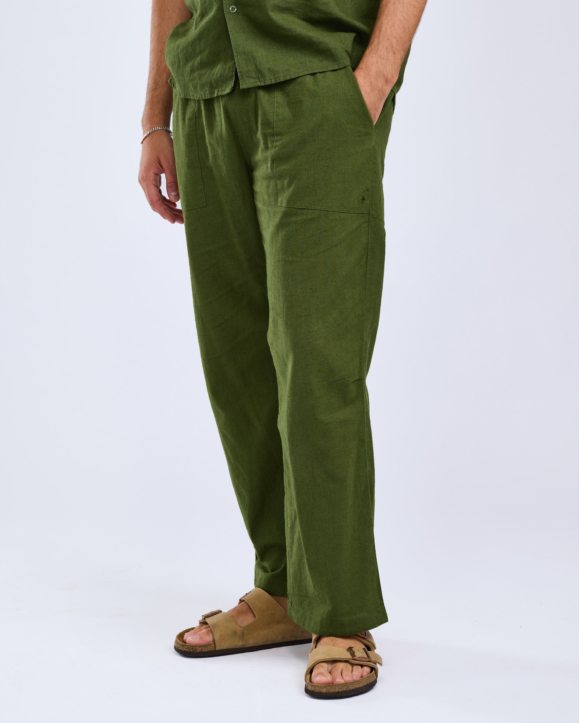 5374-759-60_Pinewood (14842).jpg