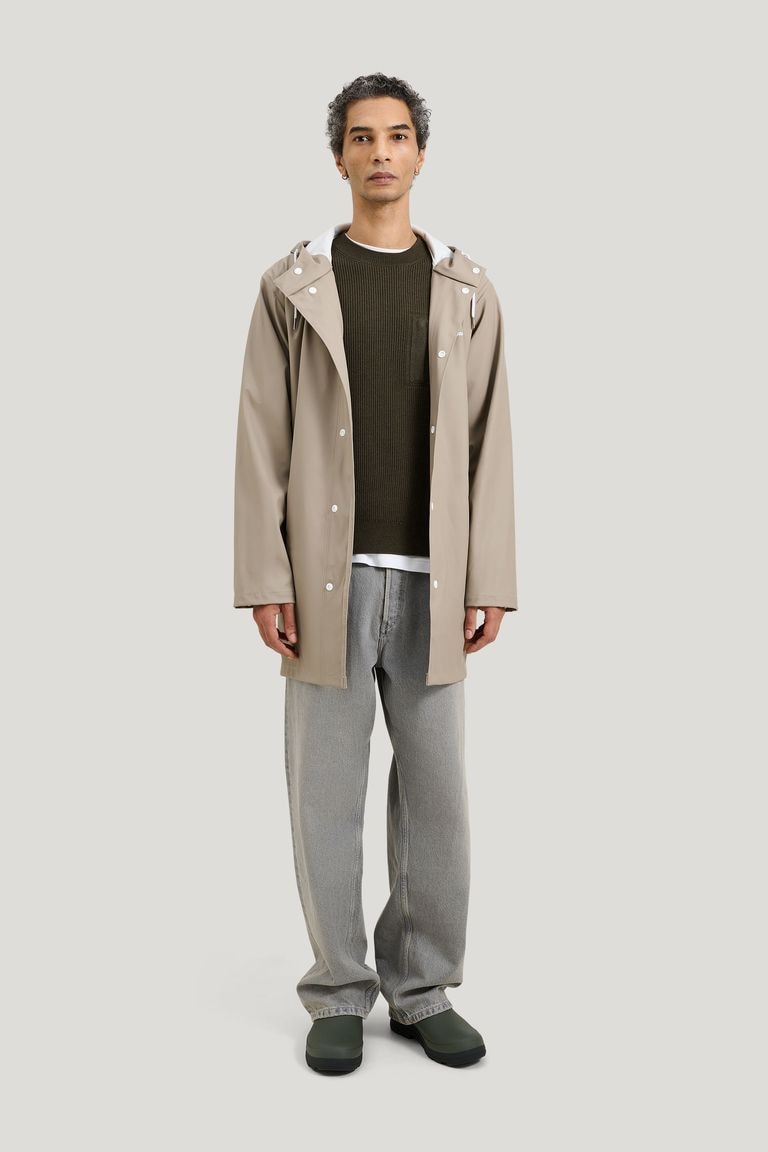 212_5fd33116f6_wings-rainjacket-men-women-model-1-