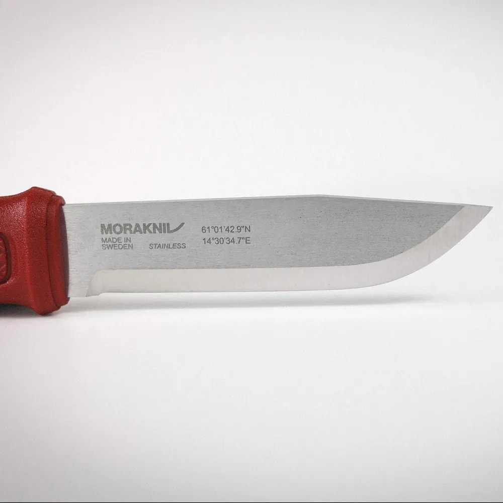 Garberg_S_DalaRed_Knife_Blade[1].jpg