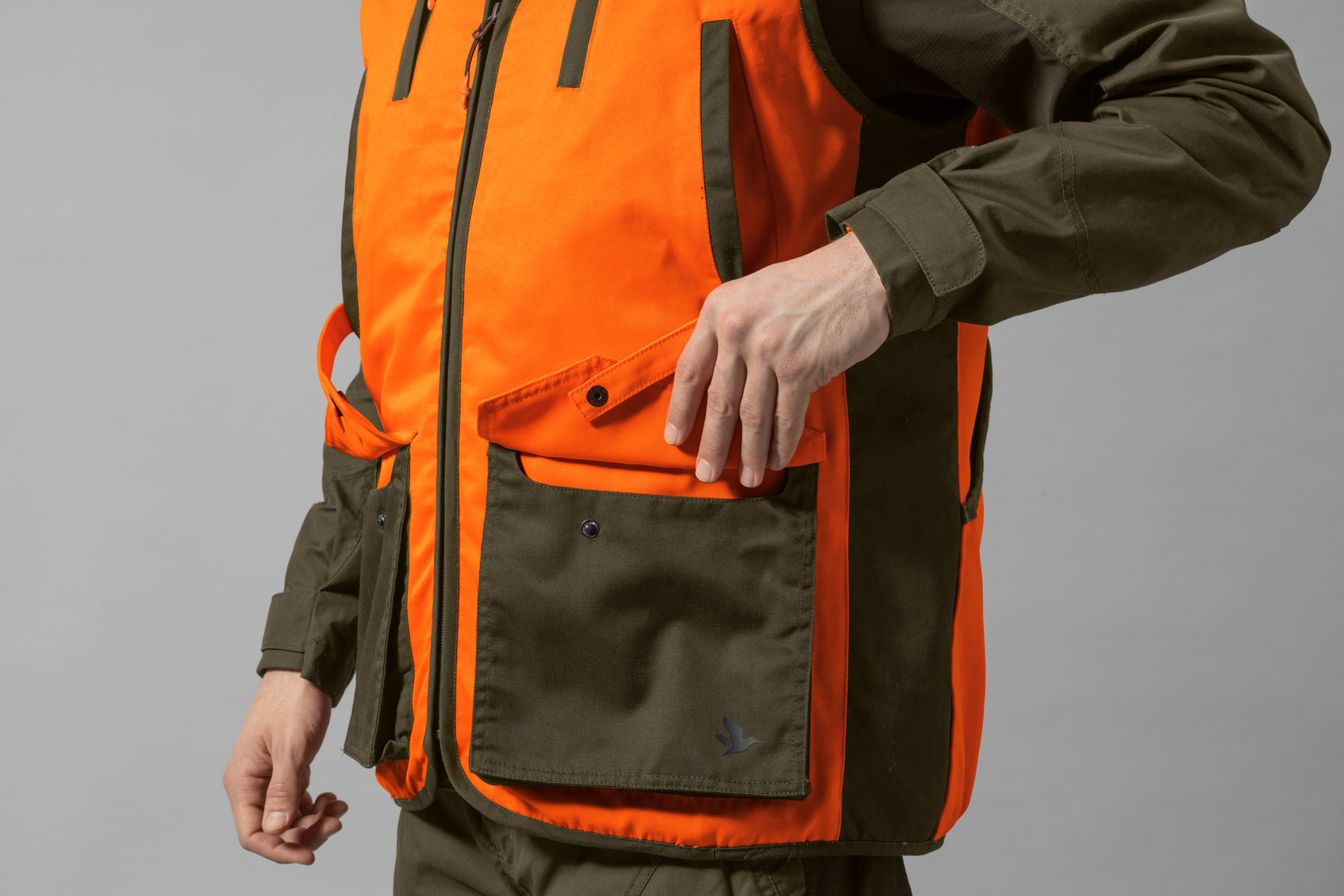 Seeland Travo Väst Hi-vis orange 4.jpg